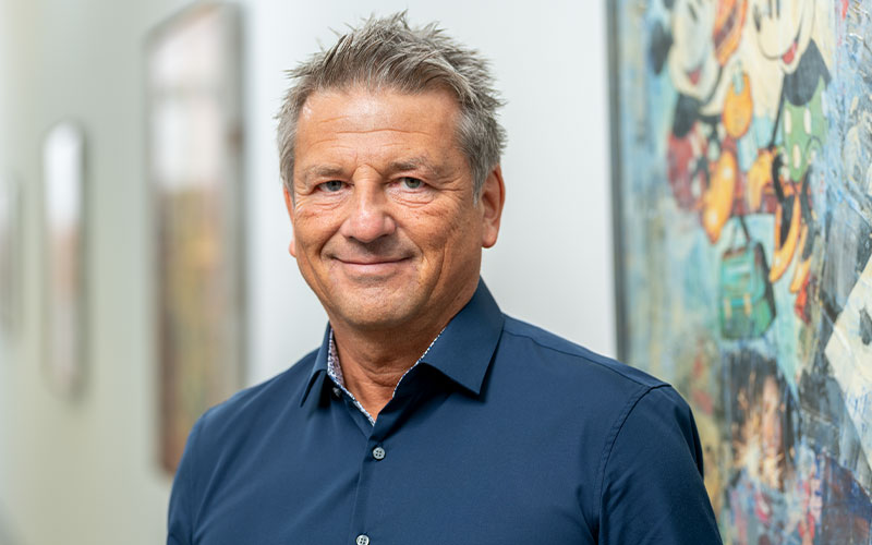 Dr. Hubertus Müller